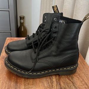 Dr Martens 1940 Pascual Boots